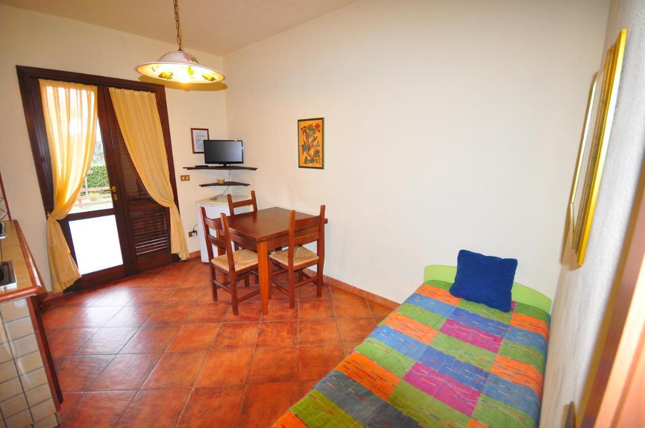 Erba Di Campo Residence Quercianella Εξωτερικό φωτογραφία